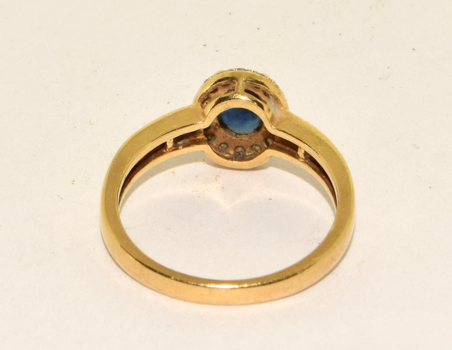 Sapphire diamond 9ct gold ring Size N + - Image 3 of 5