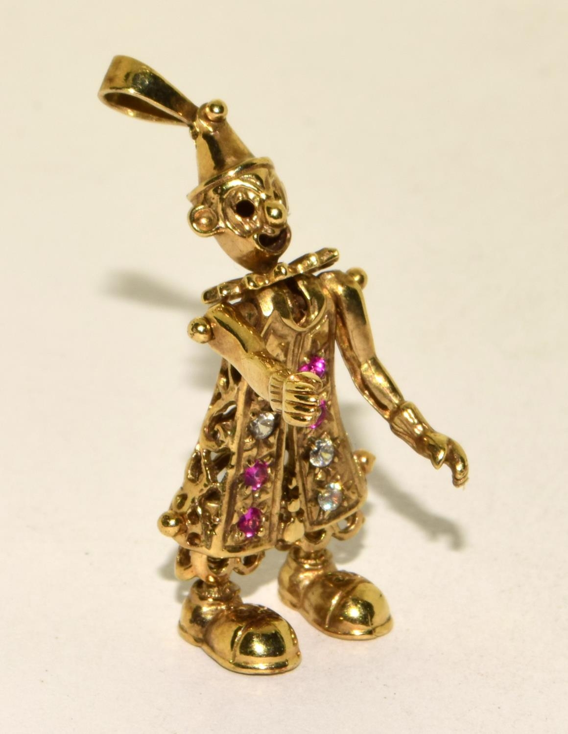 9ct gold articulated Clown figure set with semi precious stones 5.5g ref 54 - Image 5 of 5