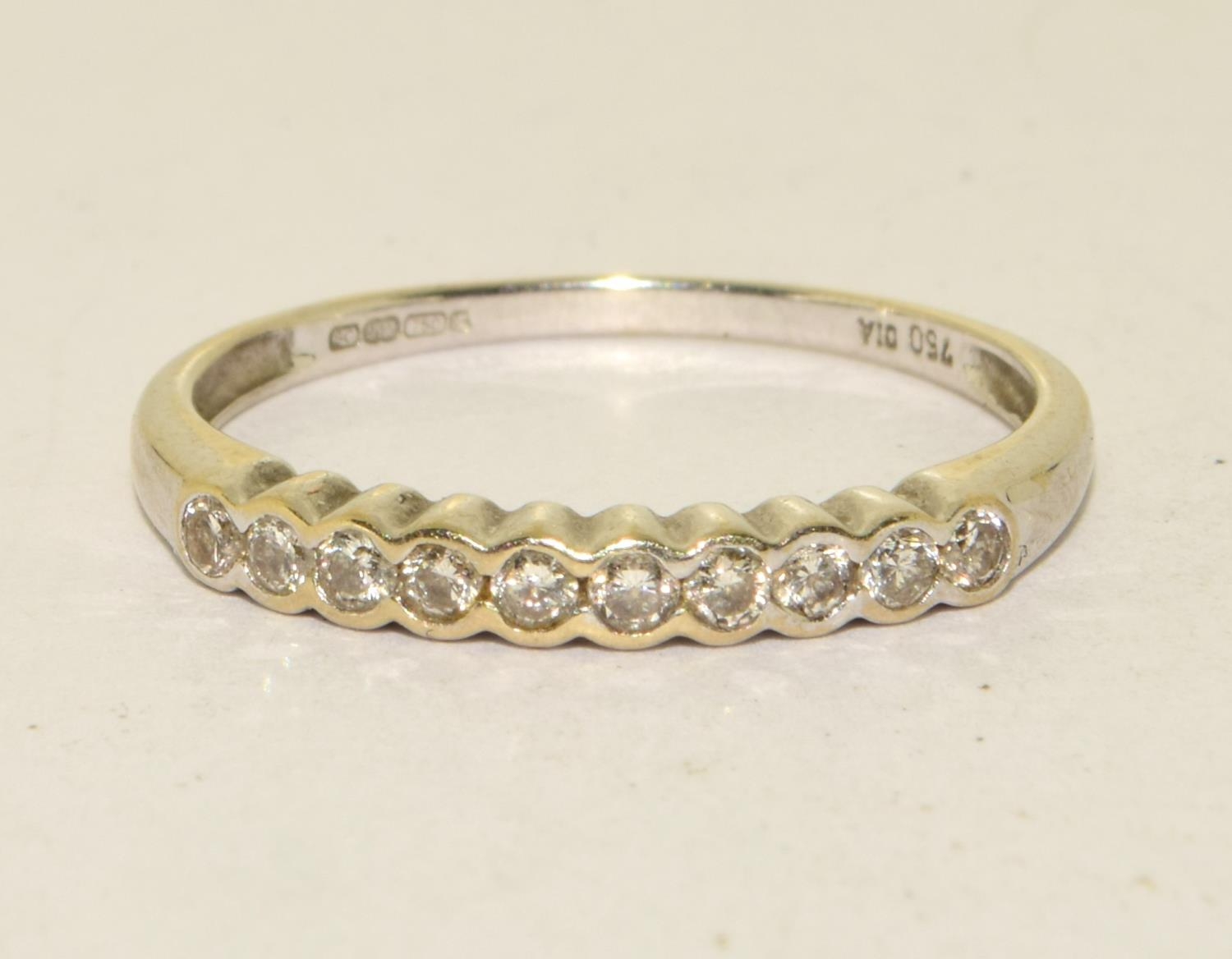 18ct white gold and Diamond 1/2 eternity ring size P ref 256 - Image 5 of 5