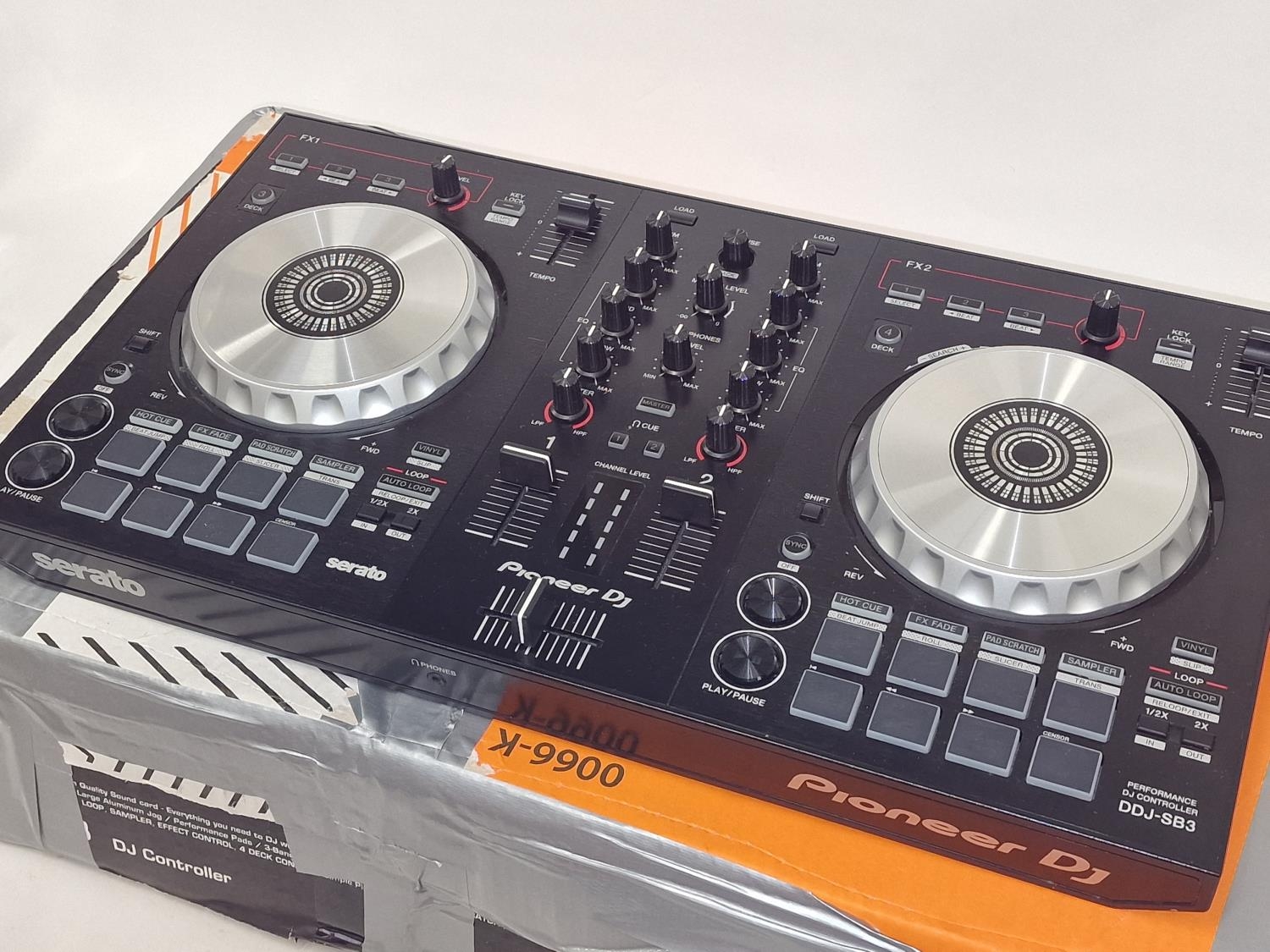 Pioneer DDJ-SB3 Performance DJ Controller with box and instructions (REF 41). - Image 2 of 2