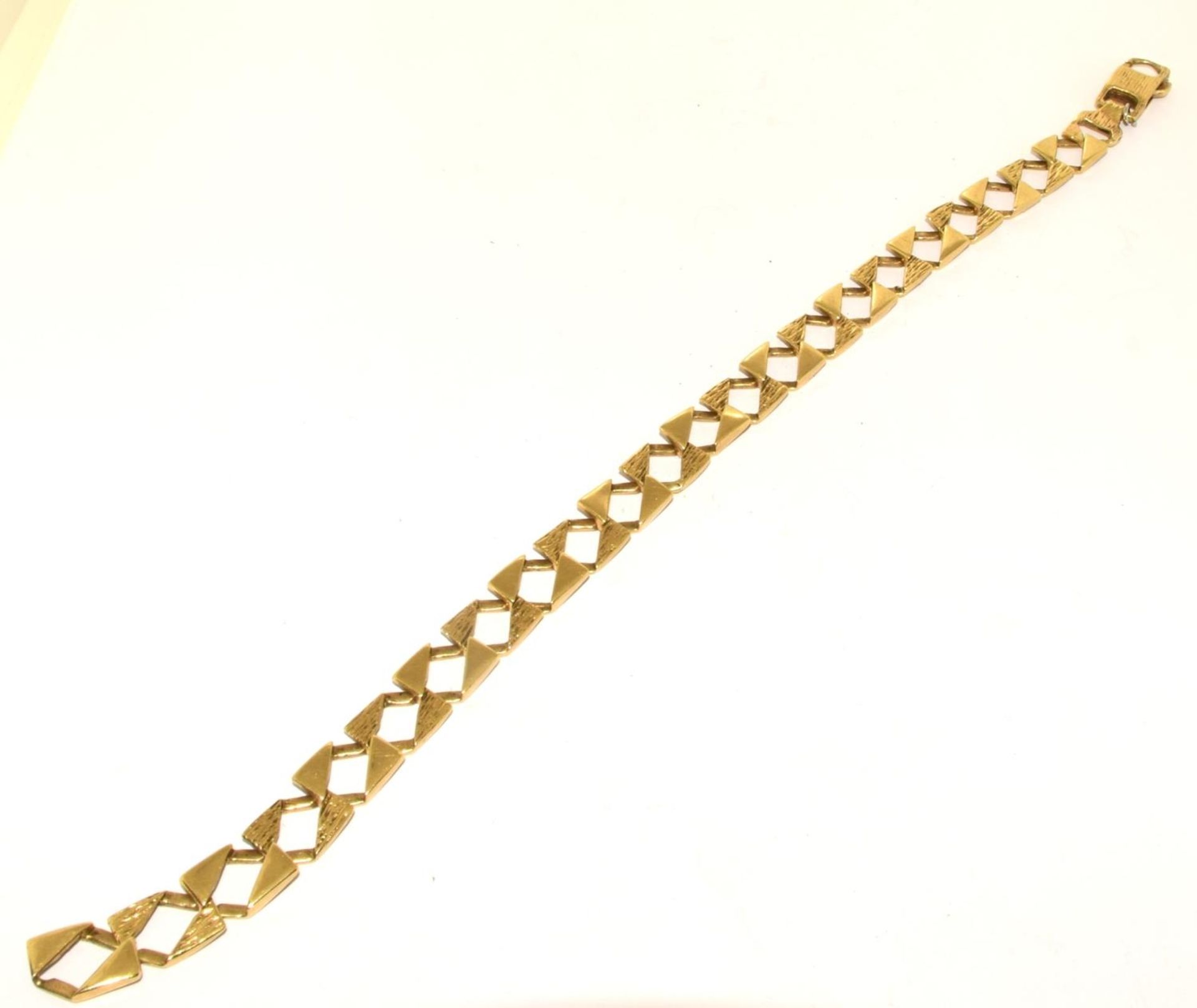 9ct gold fancy flat link bracelet 12g ref 70