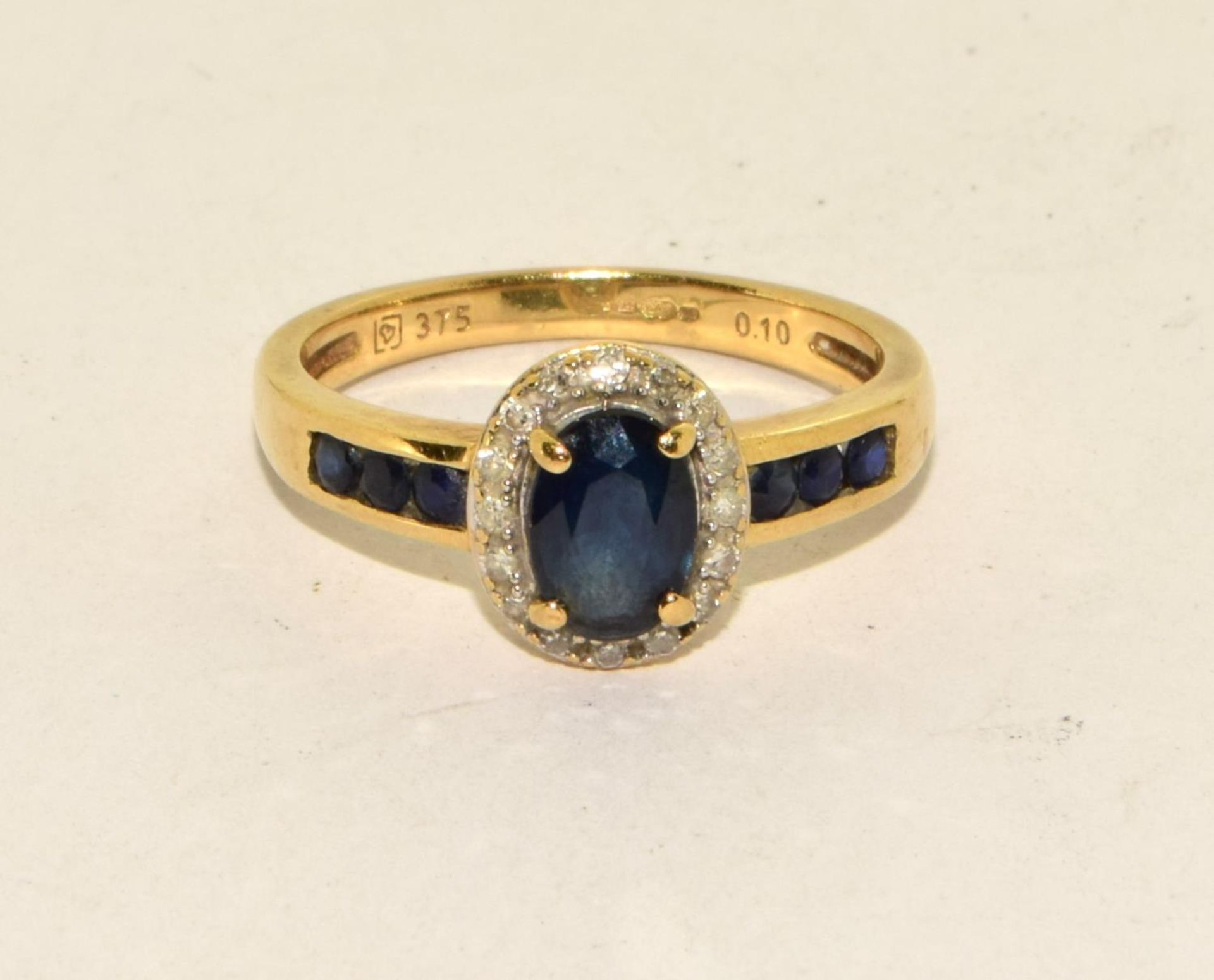 Sapphire diamond 9ct gold ring Size N +