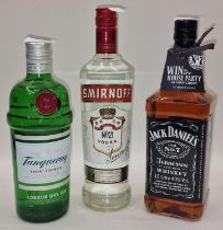 3 x mixed bottles of alcohol to included a 1ltr bottle of Jack Daniels ref 197, 190, 21