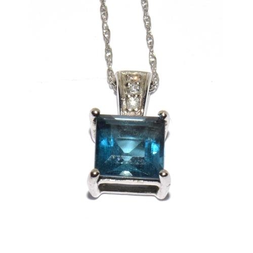 9ct white gold Diamond and Topaz pendant necklace and matching earrings chain 44cm long - Image 2 of 7