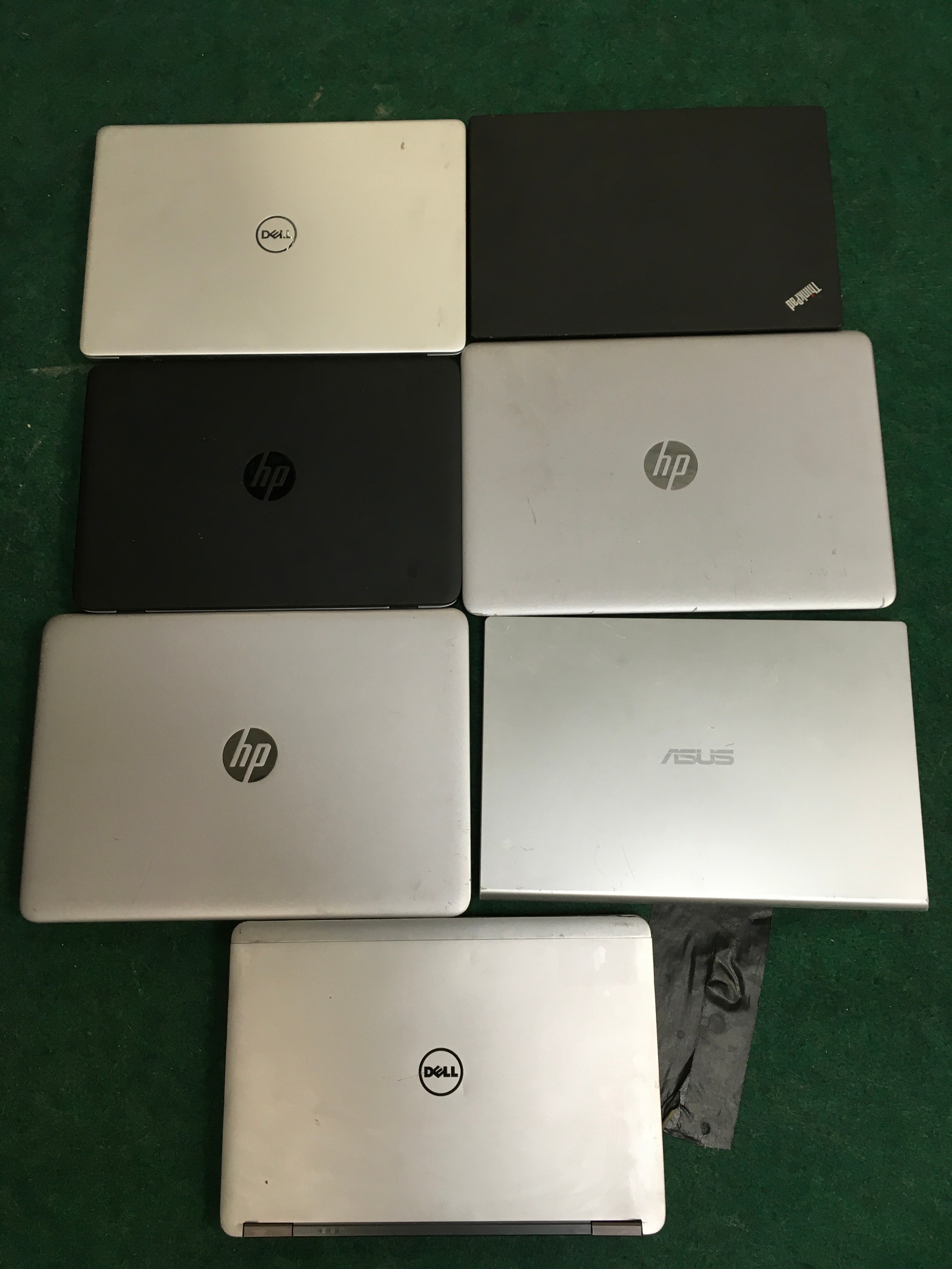 Collection of 7 various untested laptops. Here we find makes as follows - Dell P87G - Dell