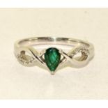 A 925 silver Gemporia emerald ring Size Q