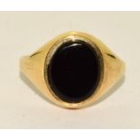 9ct gold signet ring size S ref 58