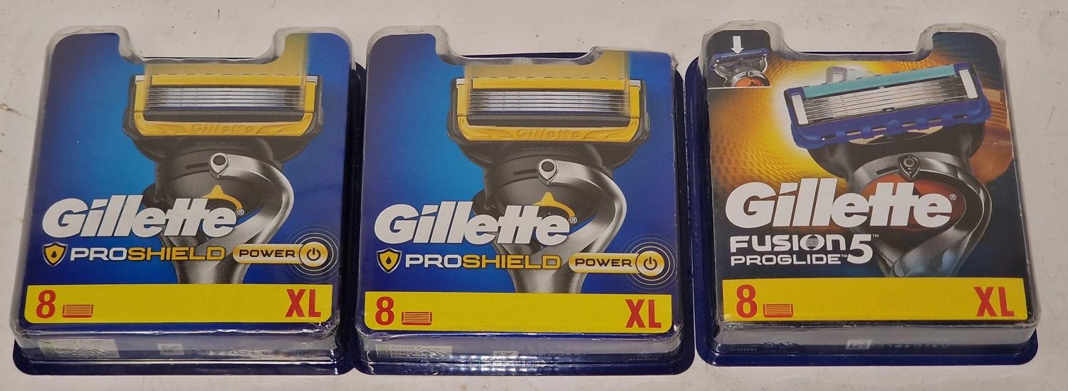 3 x XL packs of Gillette cartridge razor blades (REF 42).
