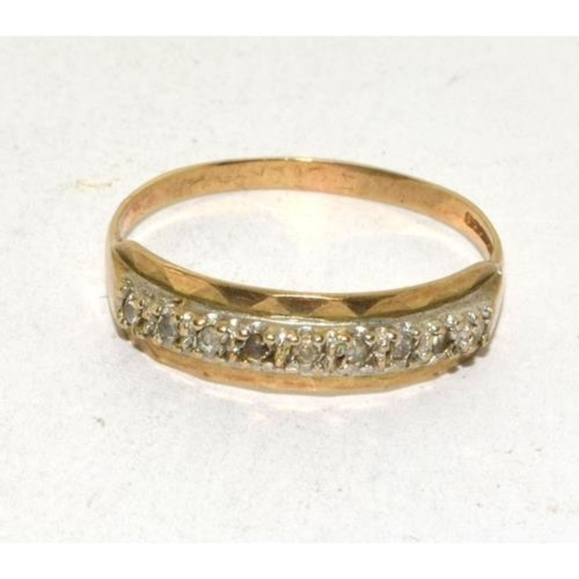 9ct gold ladies Diamond band ring size R - Image 4 of 4