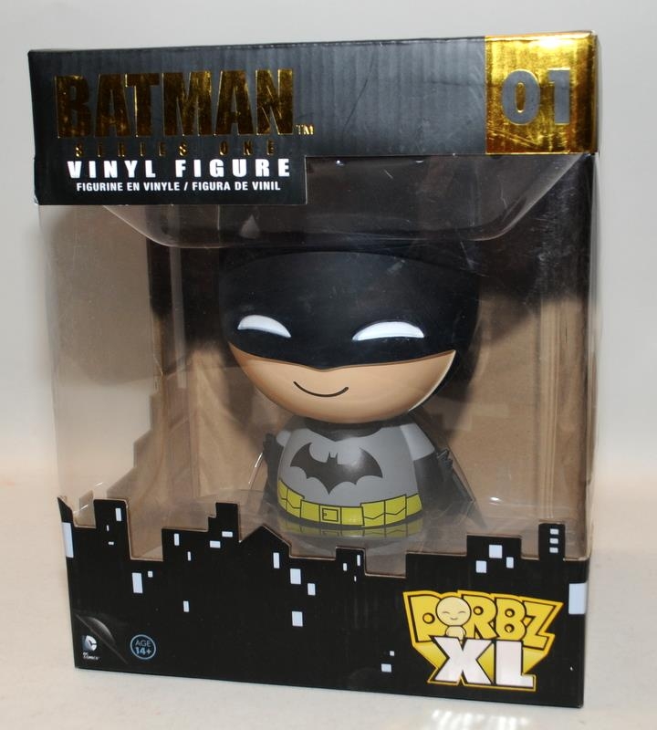 Collectable Pop Heroes Batman and Commissioner Gordon, Pop Town Dr Peter Venkman with Firehouse, - Image 5 of 5