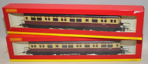 2 x Hornby OO gauge BR Autocoach W189W cream/maroon ref:R4187B. Both boxed