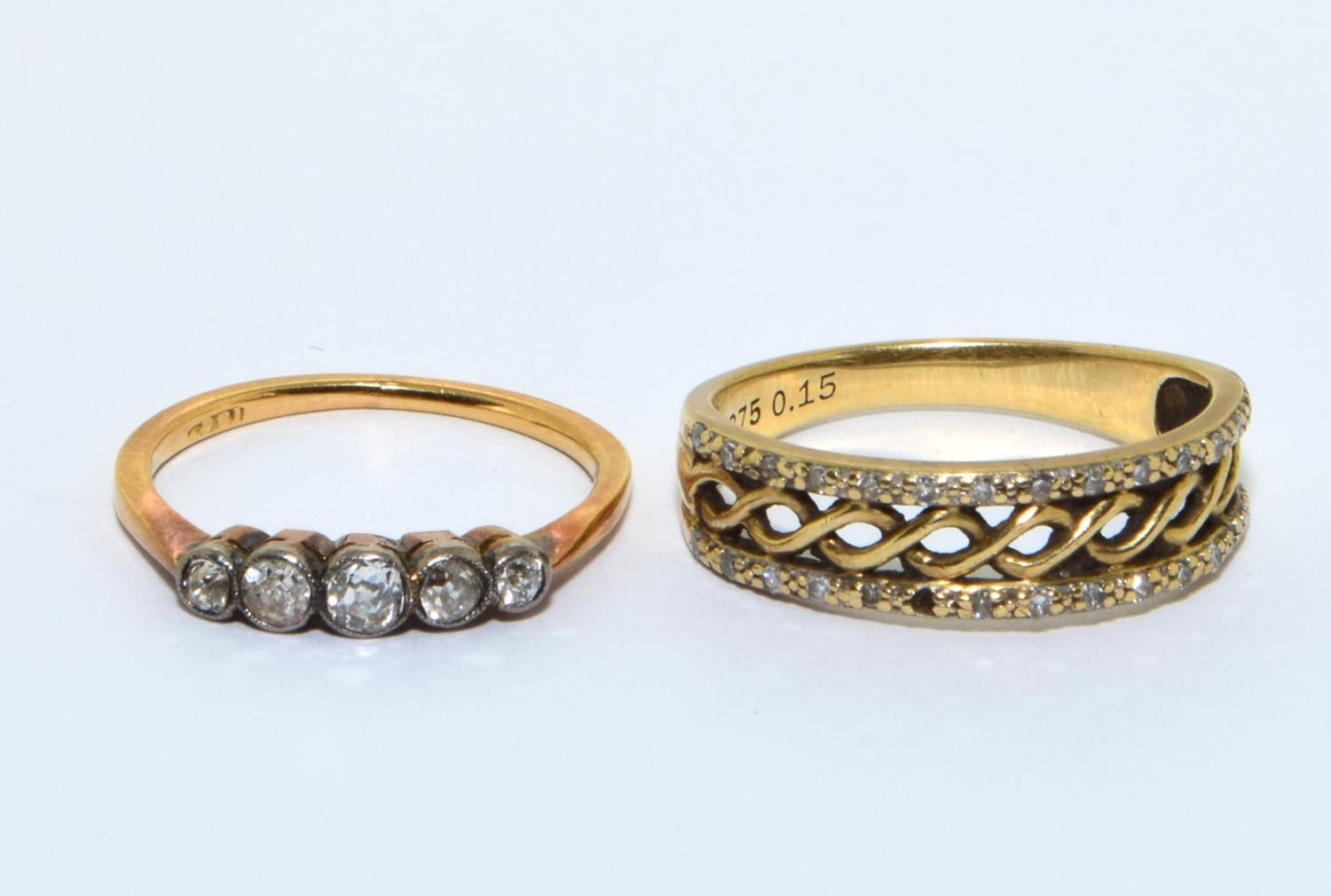 2 x 9ct gold vintage Diamond set rings size K+M - Image 5 of 5