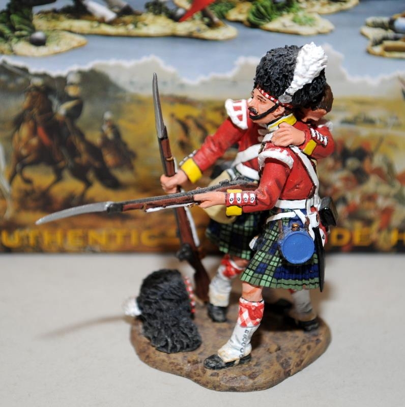 King and Country die-cast figures: Crimean Campaign 1854-1858, Helping a Friend ref:CRW21 and - Image 2 of 5