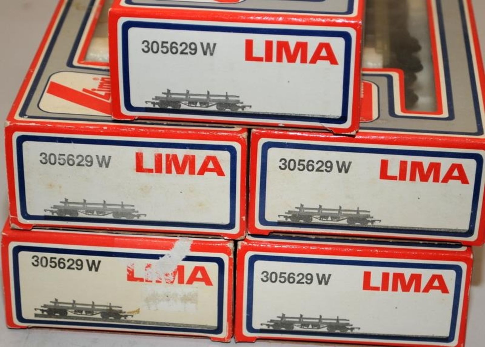 Lima OO gauge rake of 5 GW Bogie Bolster Wagons ref:305629W. All boxed - Image 2 of 2