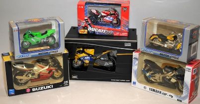 A collection of 1:12 and 1:18 scale die-cast motorcycles, Maisto, Welly, Newray etc. 6 in lot, all
