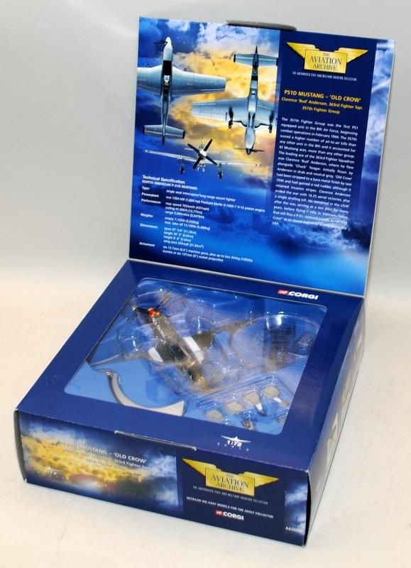 Aviation Archive Die-Cast Model Aircraft: 1:144 Avro York ref:47201, 1:72 P51D Mustang ref:AA32201 - Image 4 of 4