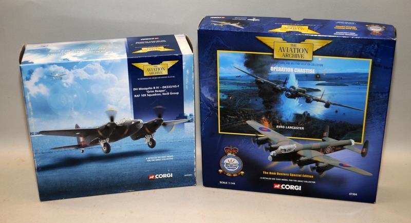 Aviation Archive Die-Cast Model Aircraft: 1:72 scale DH Mosquito B IV :144 scaleAvro Lancaster