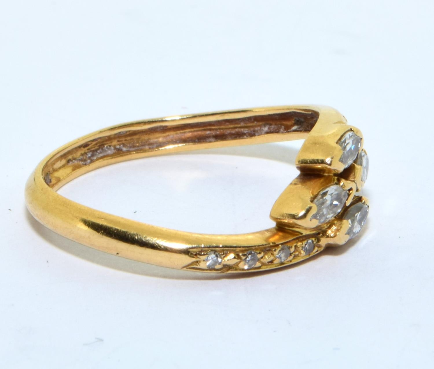 Diamond snake style ring with 4 marquise cut diamonds with diamond shoulders set in a tested 18ct - Image 4 of 5