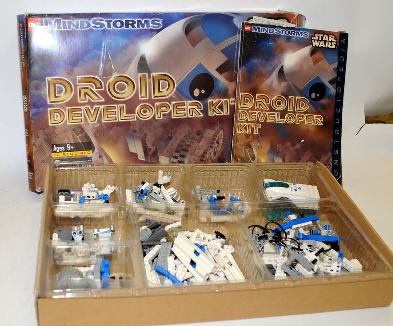 Star Wars Lego Mindstorms: Droid Developer Kit ref:9748. Boxed with manuals, not checked for - Image 2 of 3