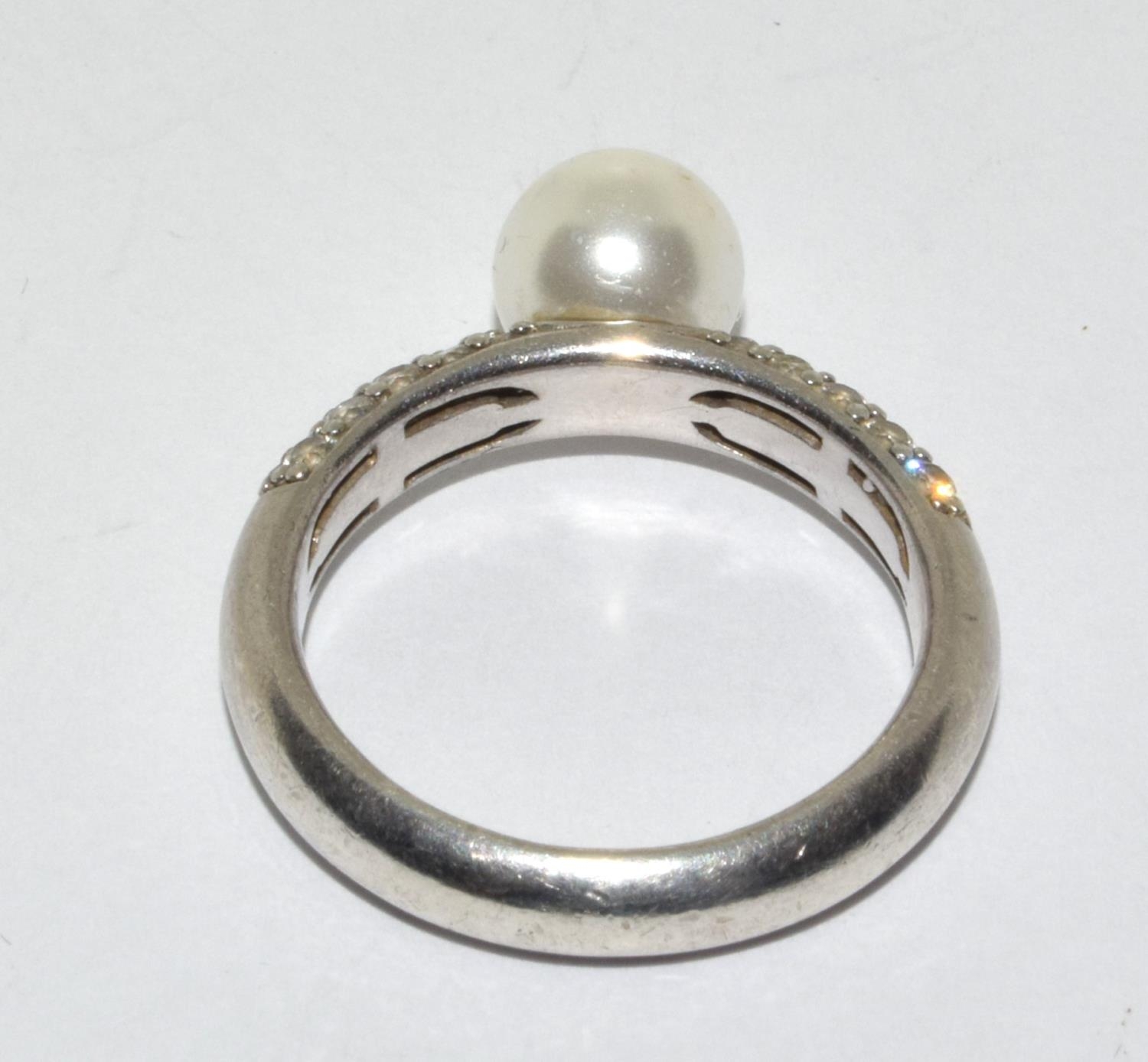 925 silver Ti-Santo pearl ring size R - Image 3 of 3