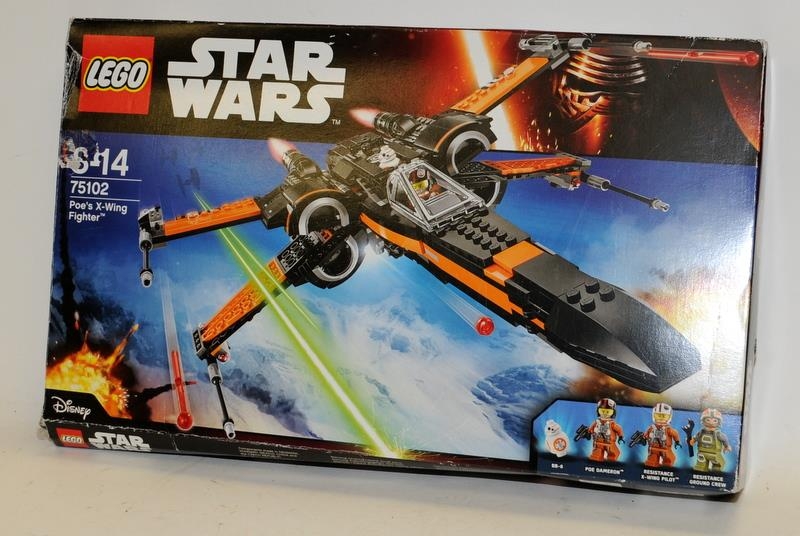 Star Wars Lego: Poe's X-Wing Fighter ref:75102. Boxed, model 99% complete, a few non essential - Image 3 of 4