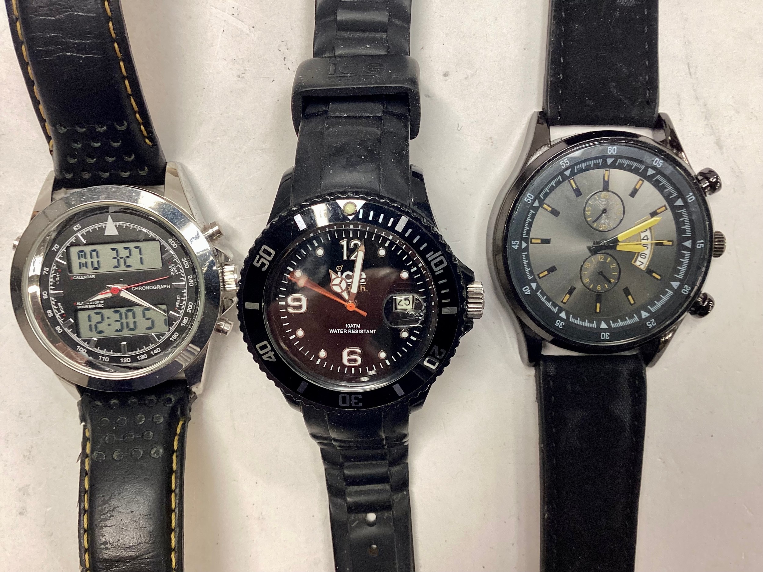 Mixed quantity of Gents watches - Image 2 of 3