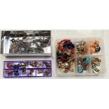 Collection of mixed collectable earrings