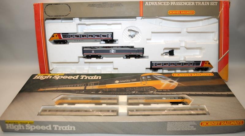 2 x Hornby OO gauge part trains sets R543 and R673, as pictured