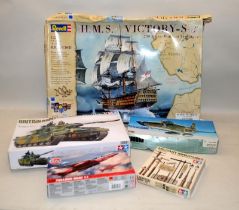 A quantity of model kits, appear to be unstarted but not checked for completeness. 5 in lot