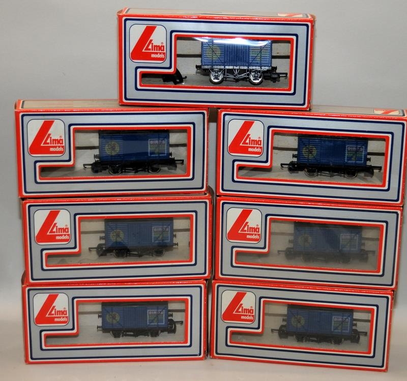 Lima OO gauge rake of 7 Birds Custard Closed Wagons. All boxed