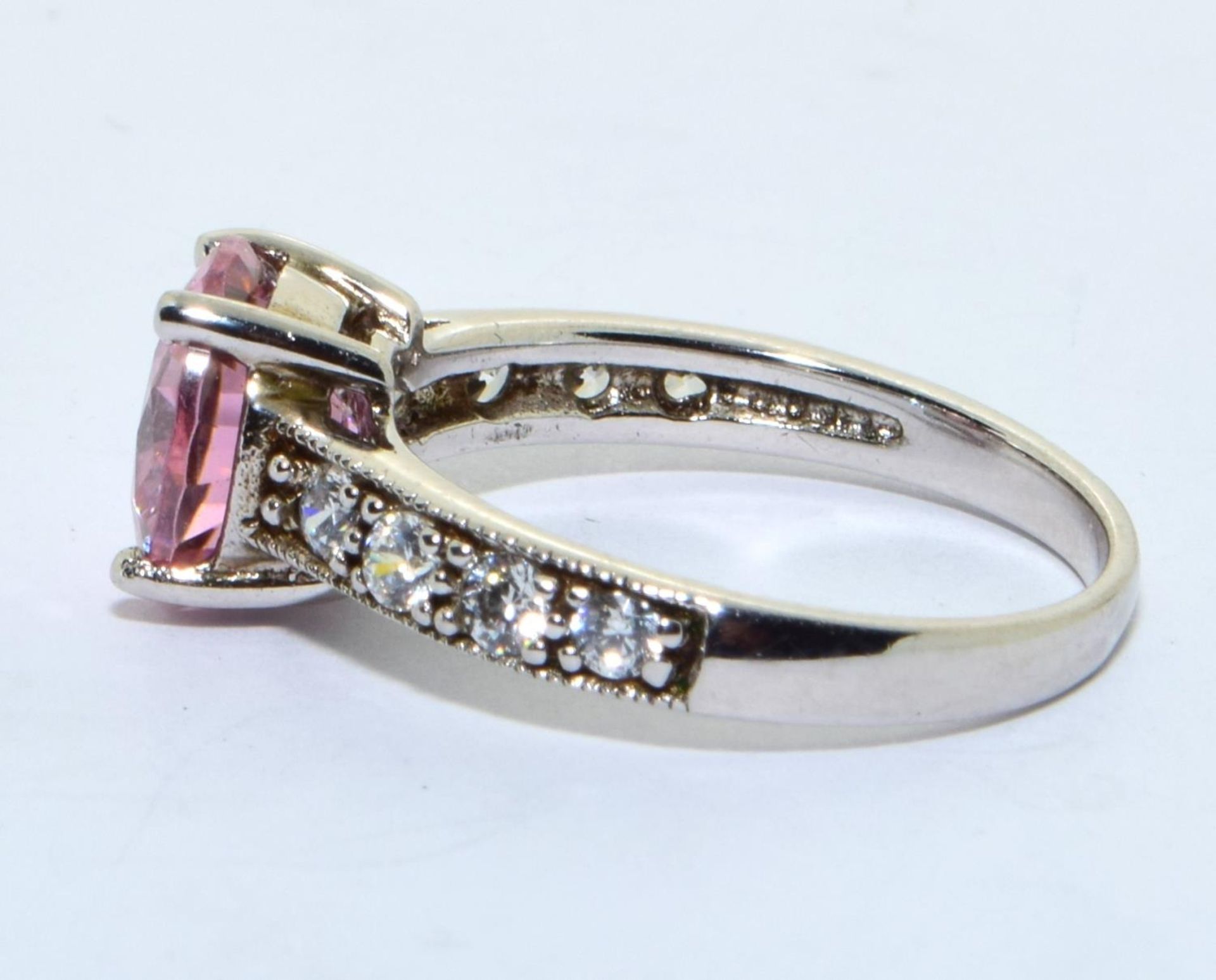 A 925 silver and pink CZ ring Size M - Image 2 of 3