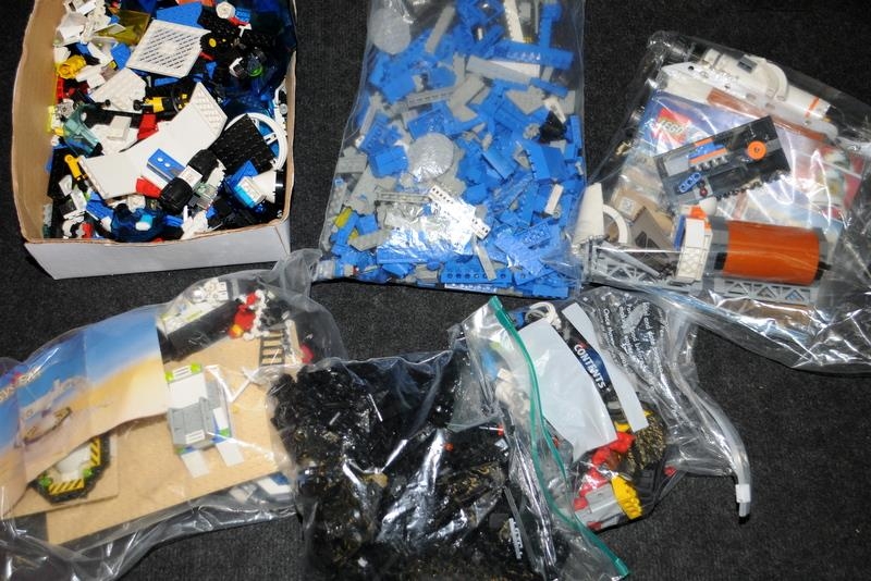 large tub of Lego, various bagged sets and a quantity of loose Lego - Bild 2 aus 4