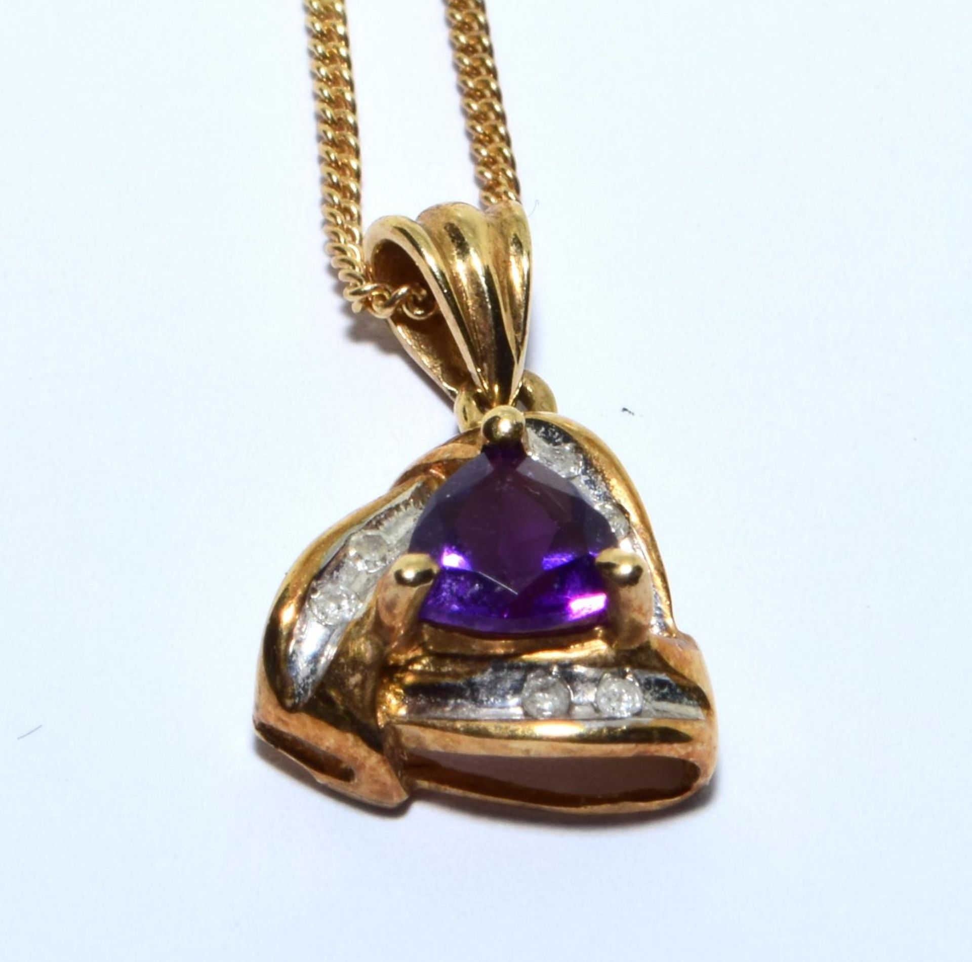 9ct gold Diamond and Amethyst pendant necklace with a chain of 46cm - Image 2 of 6
