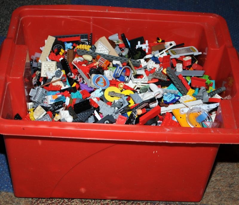 large tub of mixed loose Lego - Bild 2 aus 2