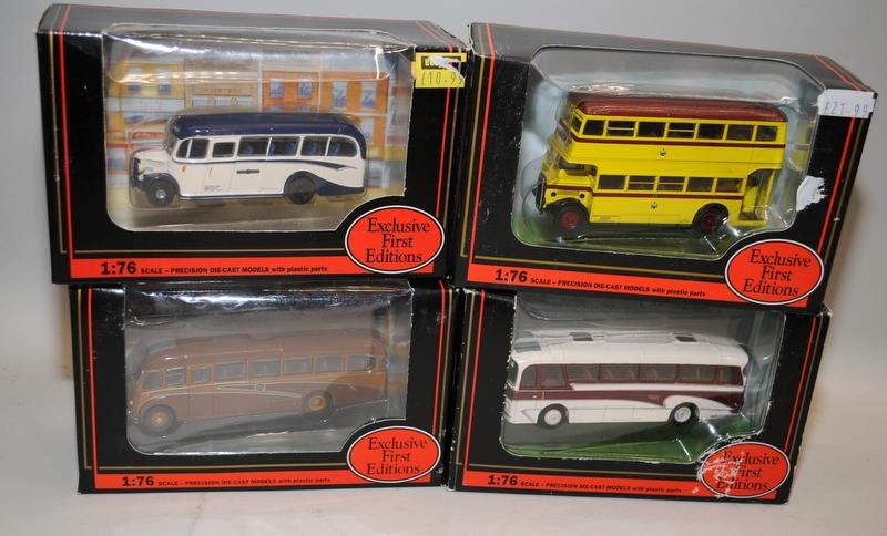A collection of die-cast buses and coaches including local interest Bournemouth. Gilbow EFE and - Bild 4 aus 7