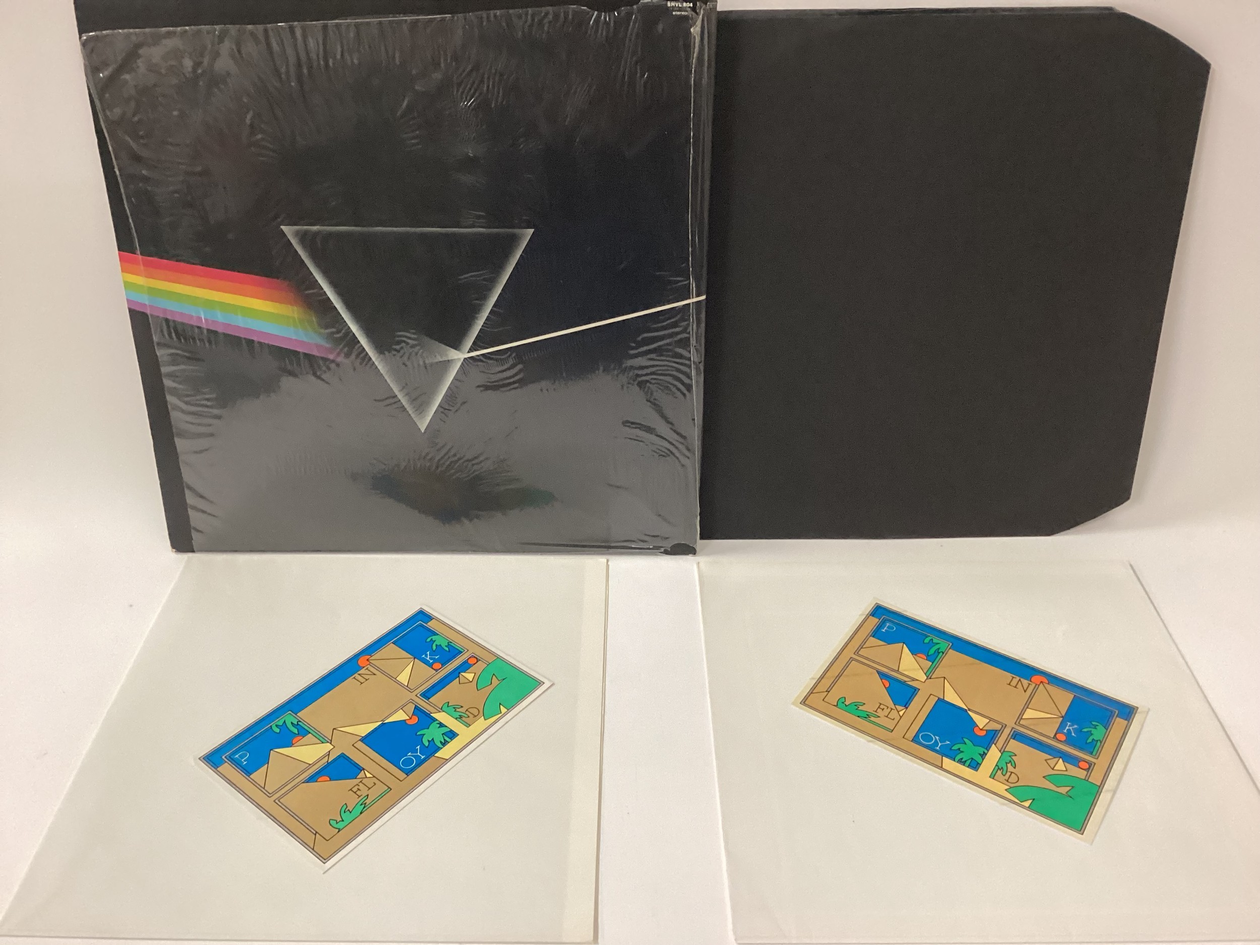 PINK FLOYD VINYL ALBUM ‘DARK SIDE OF THE MOON’. This is on Harvest SHVL 804 from 1973 with A3/B3 - Image 2 of 4
