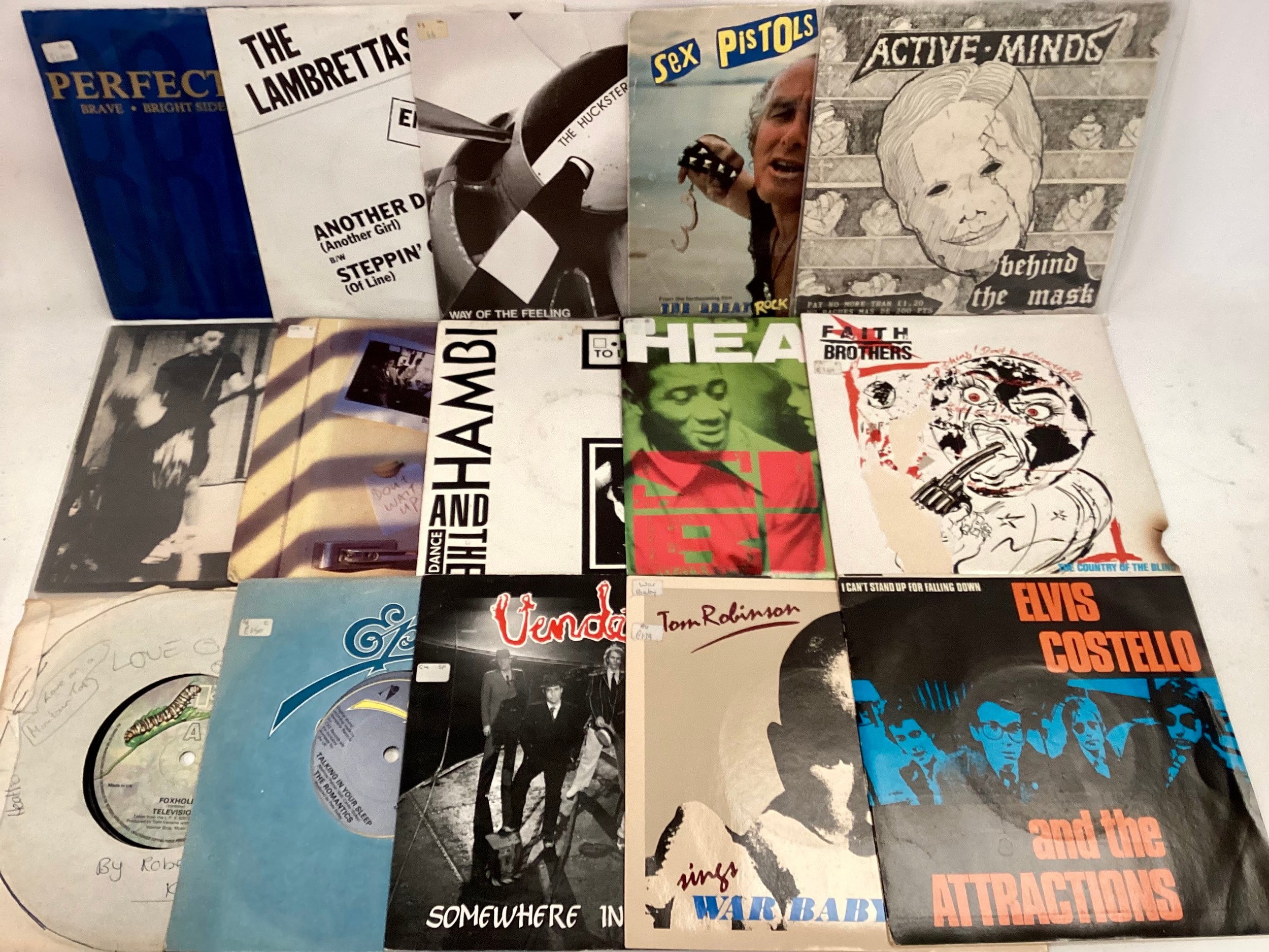 CASE OF MAINLY PUNK RELATED VINYL 7” SINGLES. Artists here include - The Cult - The Lambrettas - - Bild 2 aus 2