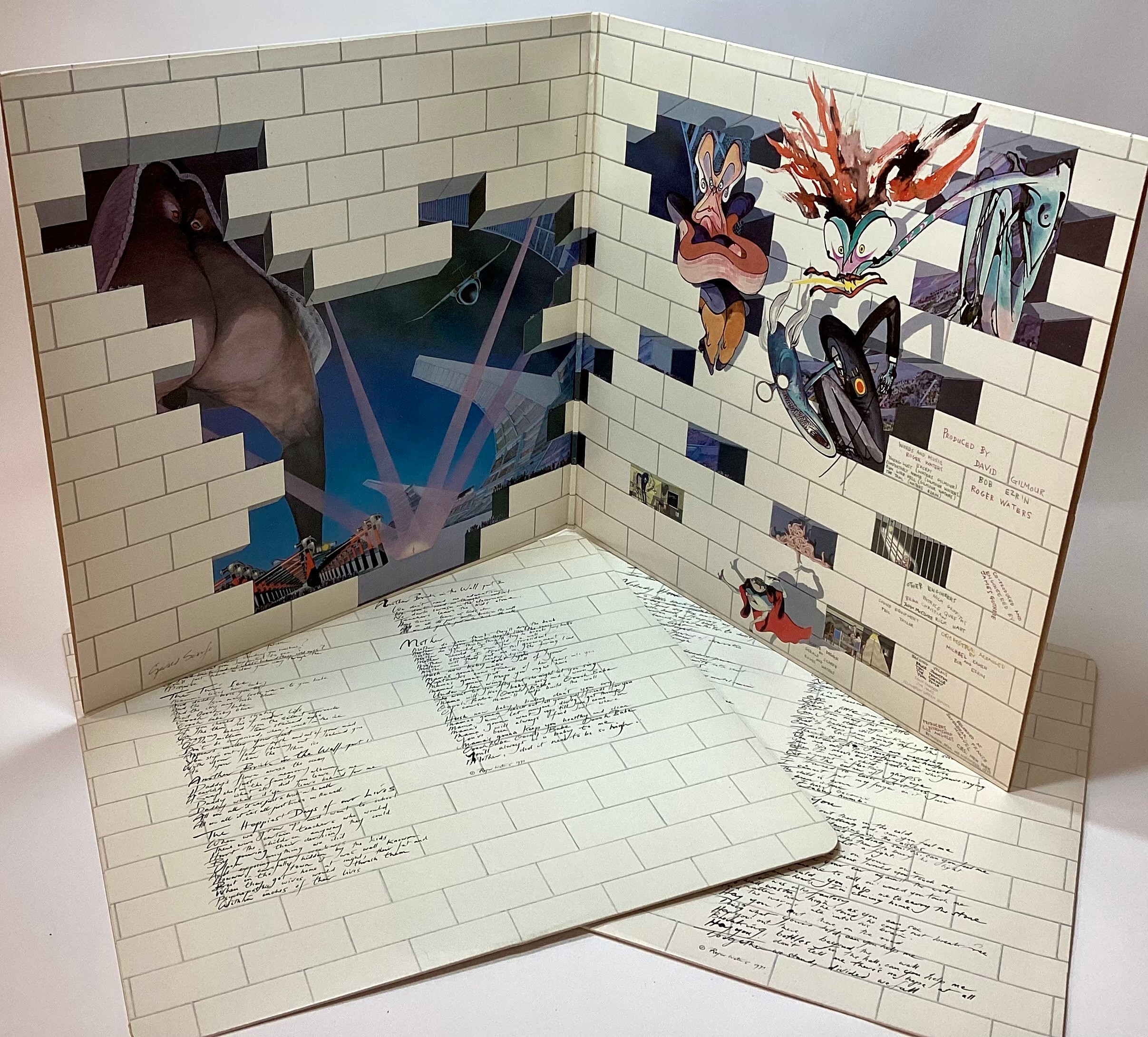 PINK FLOYD ‘THE WALL’ DOUBLE LP RECORD. Released in 1979, "The Wall" stands as one of Pink Floyd's - Image 2 of 6