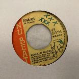 RONALD RUSSEL VINYL 7" SINGLE 'RYTHM HIPS'.