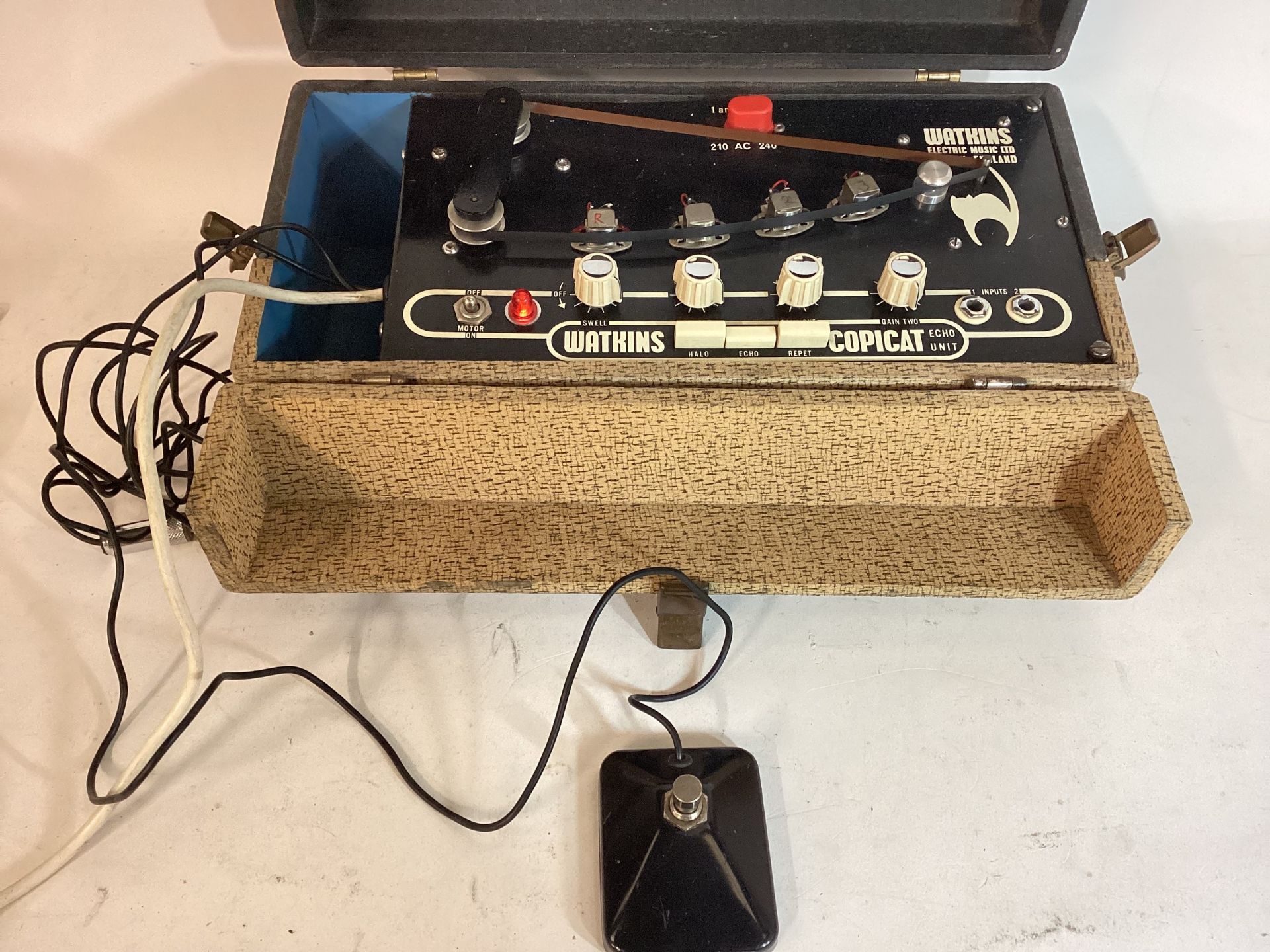 WATKINS / WEM COPICAT ECHO UNIT. The Copicat was the first independent tape loop echo unit to exist. - Image 3 of 6