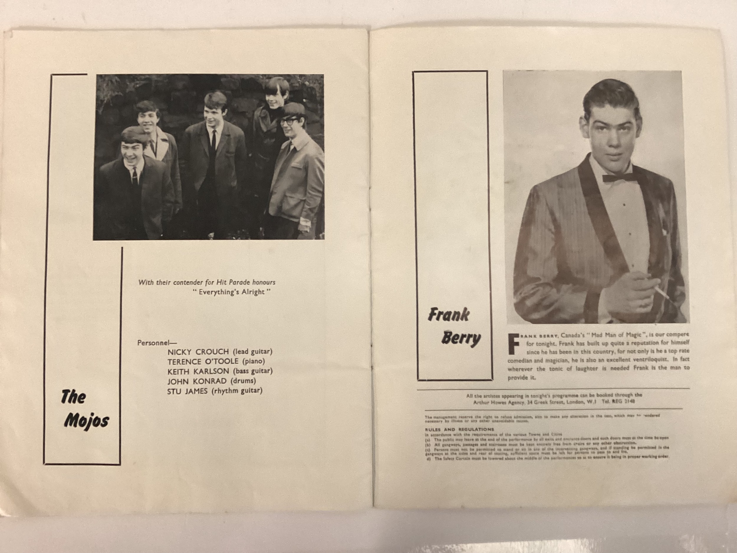 4 VINTAGE MUSIC CONCERT PROGRAMMES. To include The Dave Clark Five with stars also to include The - Image 6 of 10