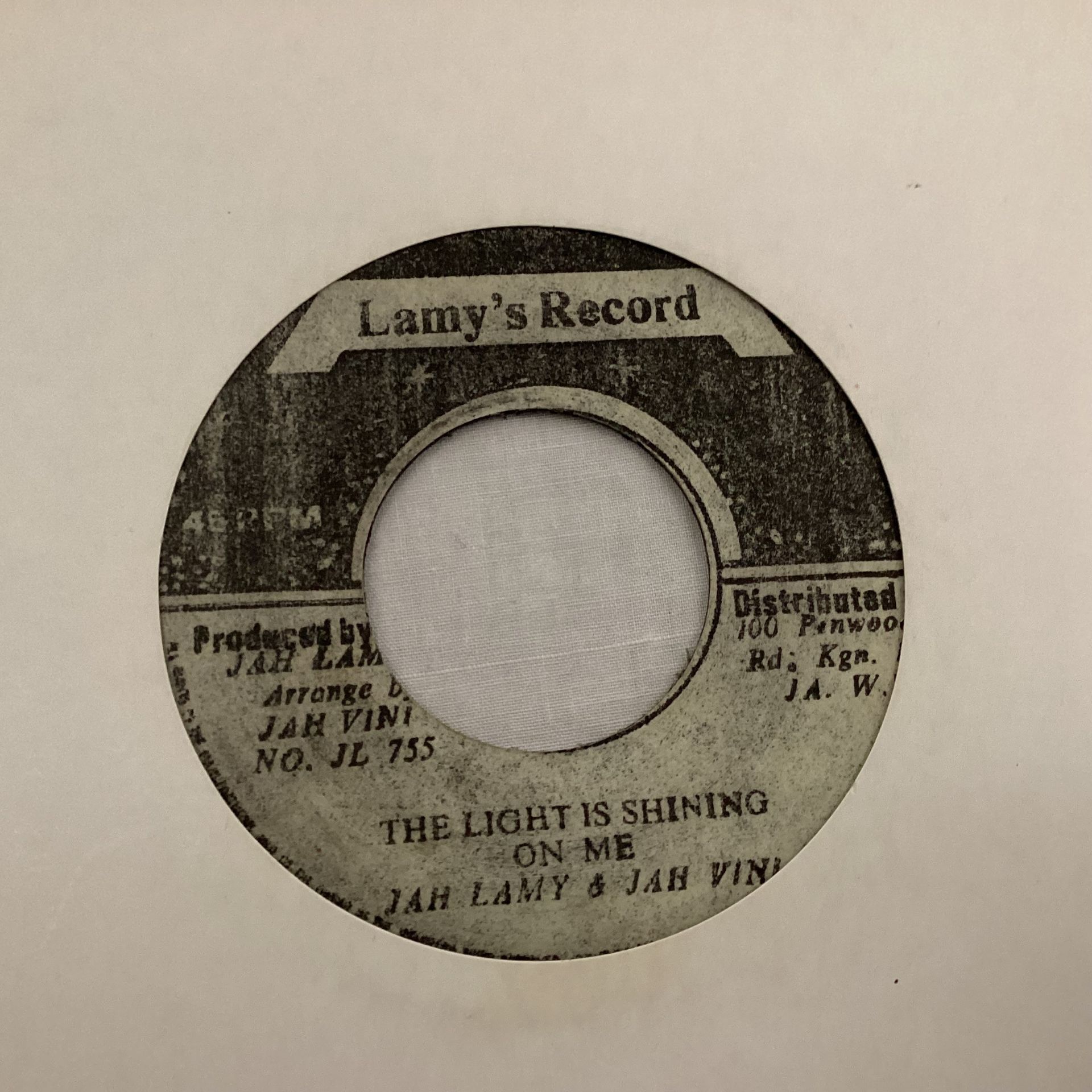 JAH LAMY & JAH VINI 'THE LIGHT IS SHINING ON ME' 7" SINGLE.