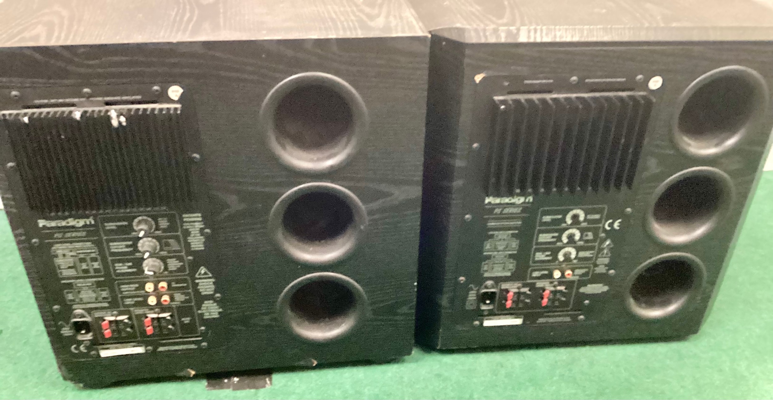 PARADIGM CINEMA SUB SPEAKERS X 2. Here we have model No.s PS-1000 which have built in amps. - Image 2 of 4