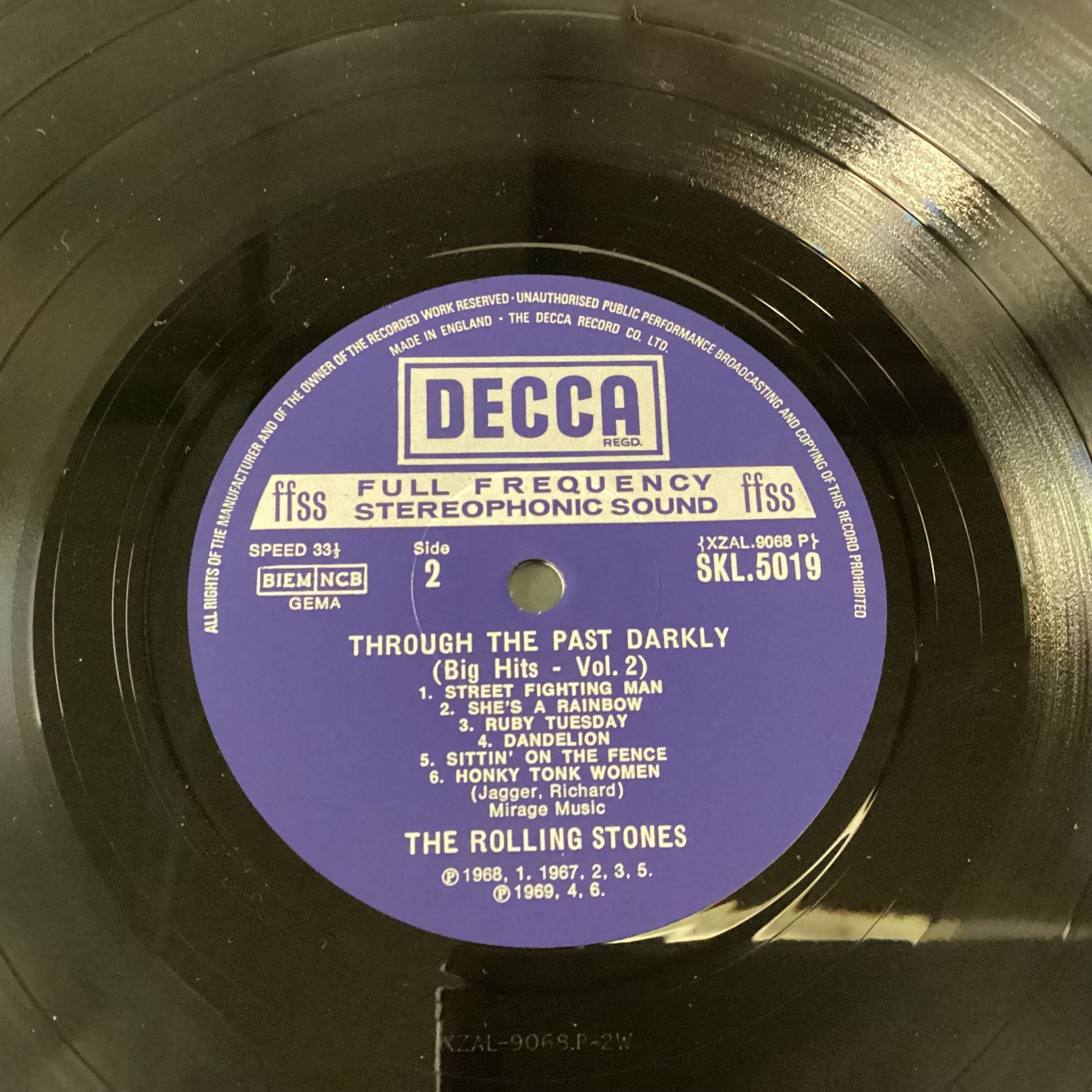 THE ROLLING STONES LP ‘THROUGH THE PAST DARKLY’. An Ex copy of this Stereo album on Decca SKL 5019 - Image 4 of 4