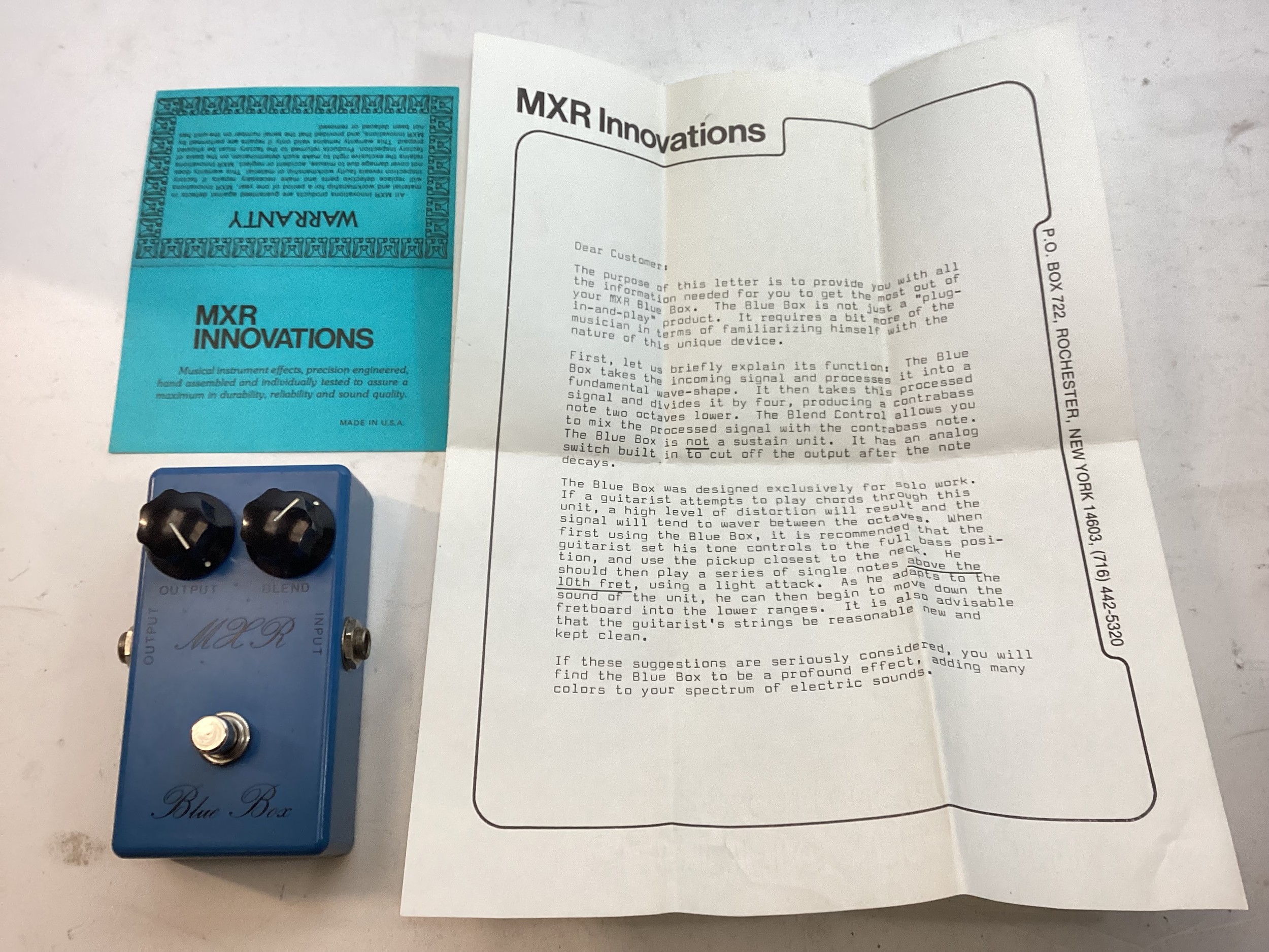 MXR INNOVATIONS BLUE BOX. This is a MXR M-103 Blue Box octave fuzz unit which is in great - Bild 3 aus 5