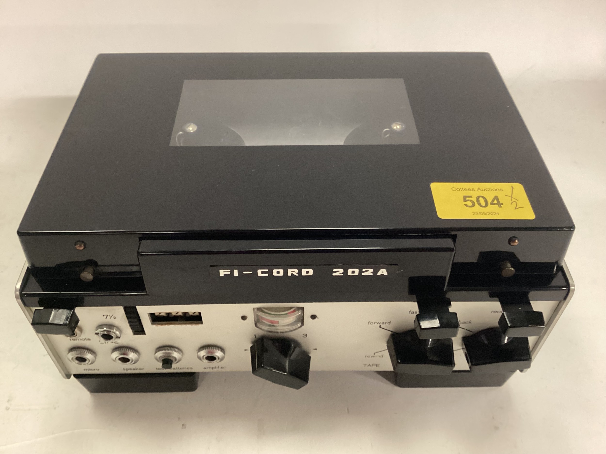 FI-CORD PORTABLE REEL TO REEL TAPE RECORDERS. Here we have 2 tape recorders model No. 202A. One - Image 7 of 8