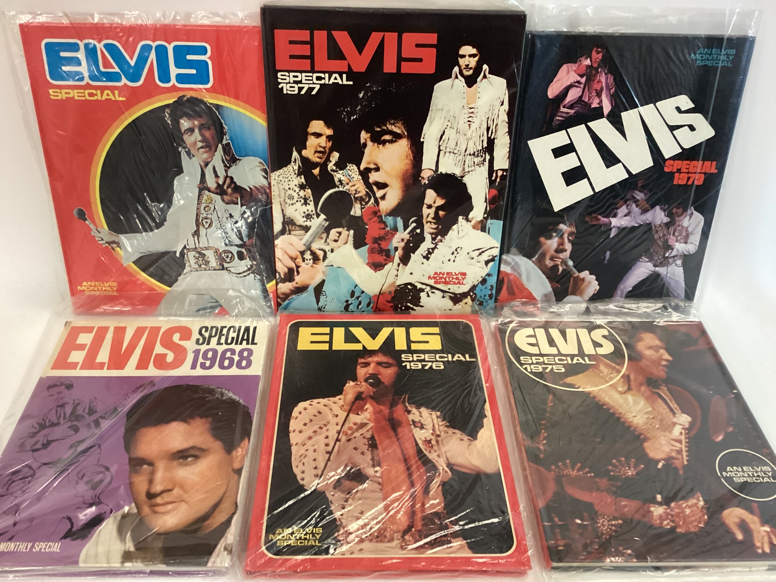 ELVIS PRESLEY COLLECTION OF VARIOUS SOFT AND HARDBACK BOOKS. From a big Elvis Presley fan we have - Image 5 of 6