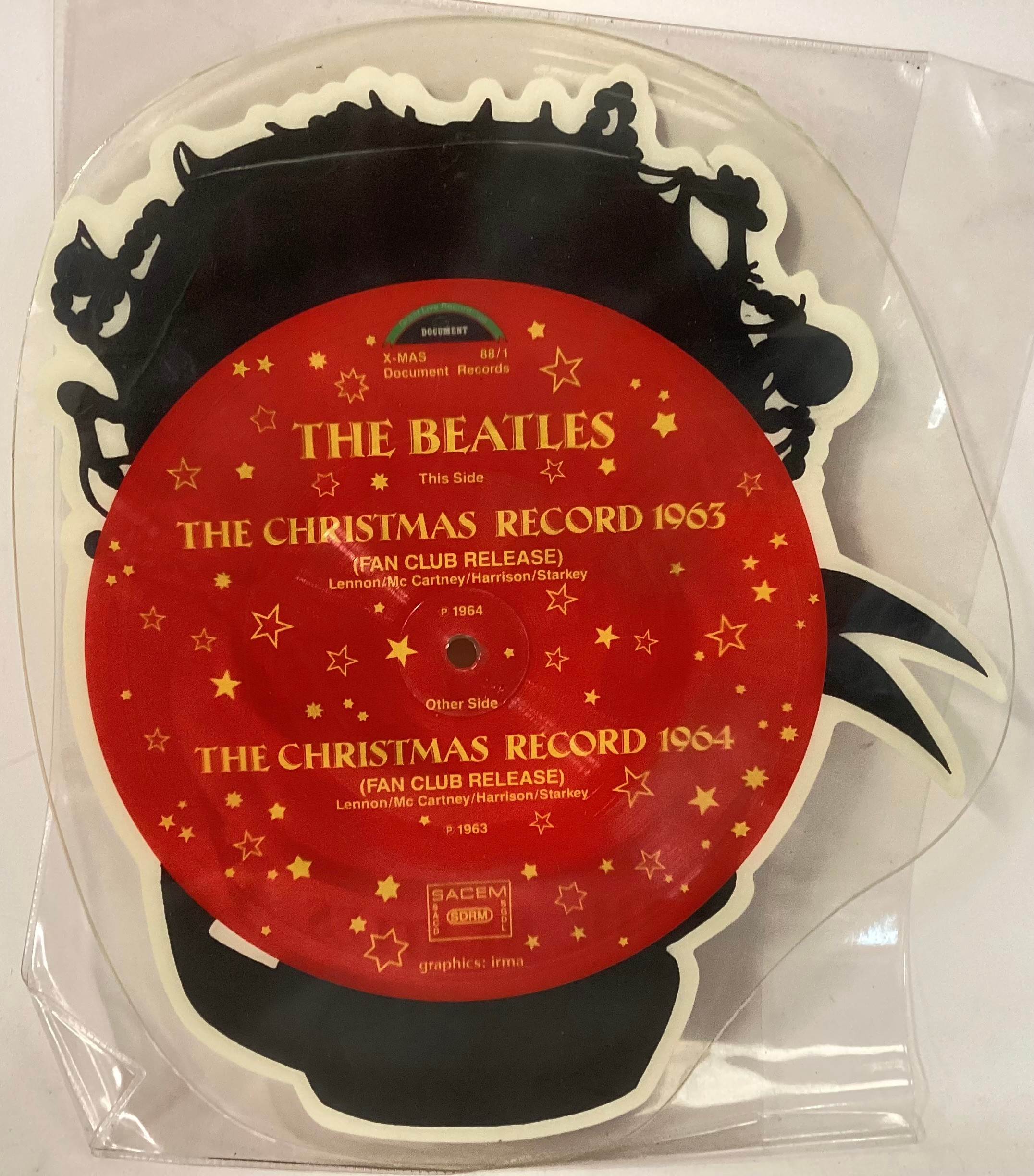 THE BEATLES : THE CHRISTMAS RECORD 1963+1964 SHAPED PICTURE DISC. This record has the flexi disc fan - Bild 2 aus 2