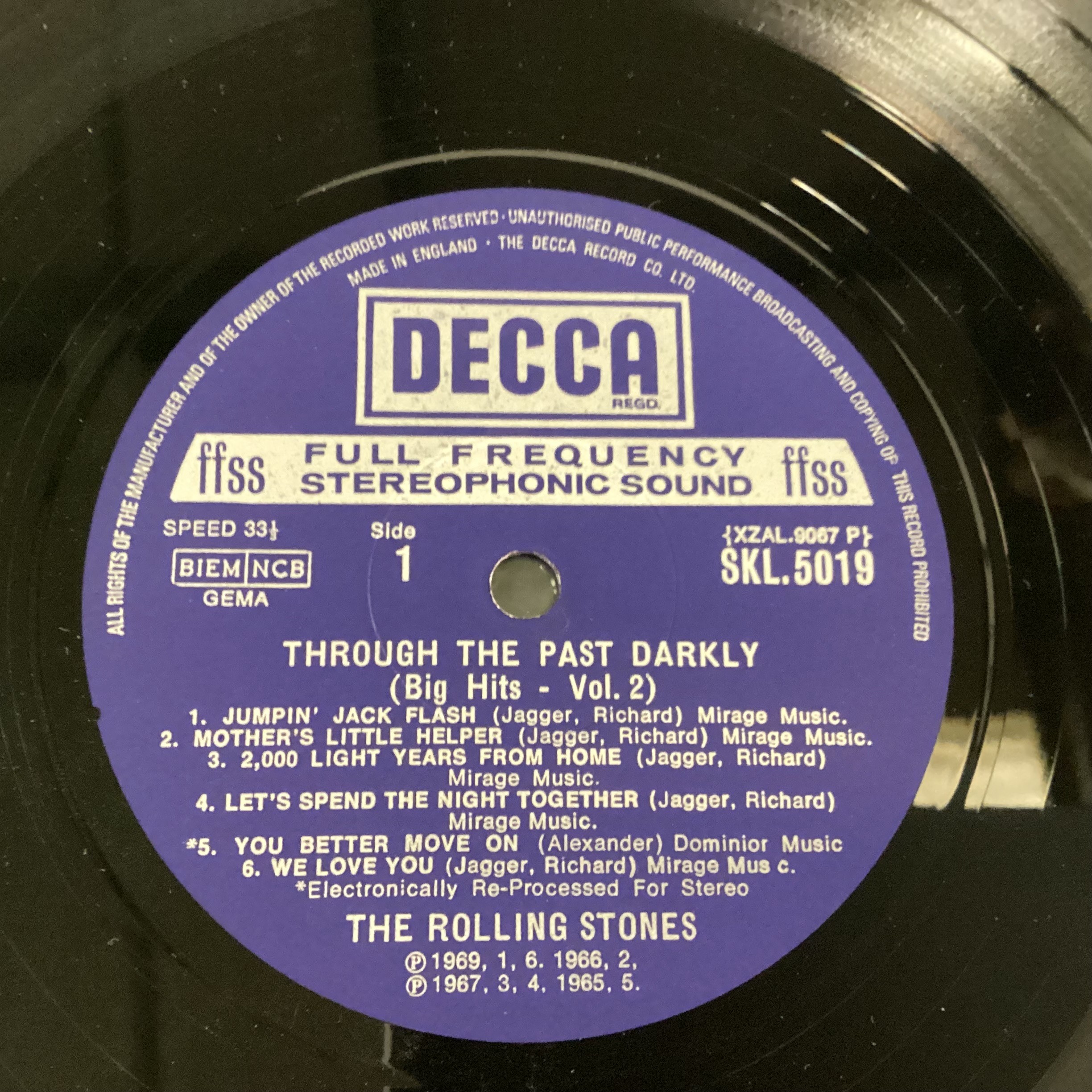 THE ROLLING STONES LP ‘THROUGH THE PAST DARKLY’. An Ex copy of this Stereo album on Decca SKL 5019 - Image 3 of 4