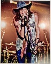 STEVEN TYLER ‘AEROSMITH’ ORIGINAL SIGNED COLOUR PHOTO. Found here we have a original 8” x 10”